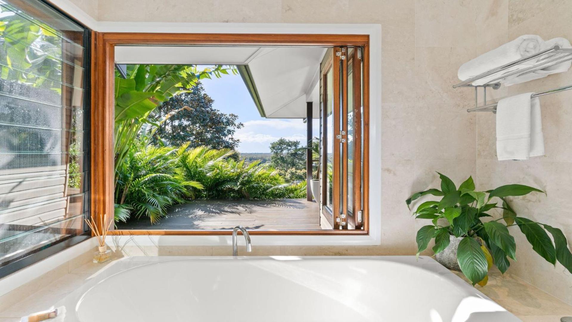 Cape Vue Byron Villa Byron Bay Exterior photo